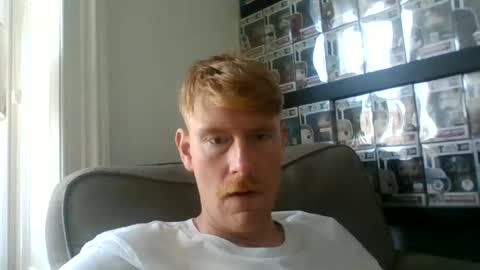 gingerjames90 online show from June 18, 10:31 am
