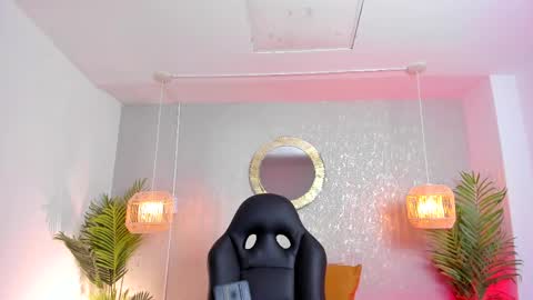 Gio Carangi online show from April 30, 4:41 am