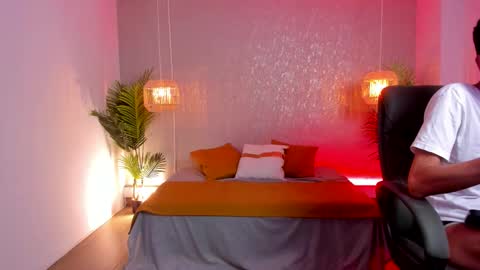 Gio Carangi online show from March 21, 8:19 am