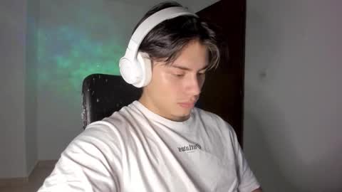 Snapshot of gio_russo chatting on September 26, 3:04 am GioRusso online show from September 26, 3:04 am