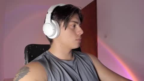 GioRusso online show from March 26, 2:26 am