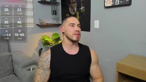 Snapshot of giorgio_leone2 chatting on October 1, 1:20 am Giorgio leone online show from October 1, 1:20 am