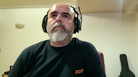 giovanibandolero online show from December 25, 9:02 am