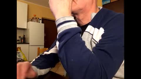 giovanni_1964 online show from March 1, 9:31 am