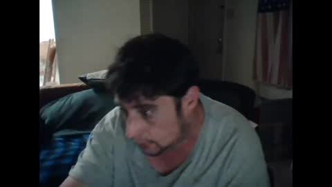 Snapshot of gitmehard008 chatting on January 20, 2:43 am gitmehard008 online show from January 20, 2:43 am