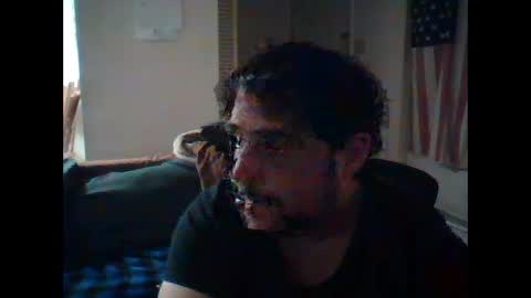 Snapshot of gitmehard008 chatting on December 23, 10:21 am gitmehard008 online show from December 23, 10:21 am