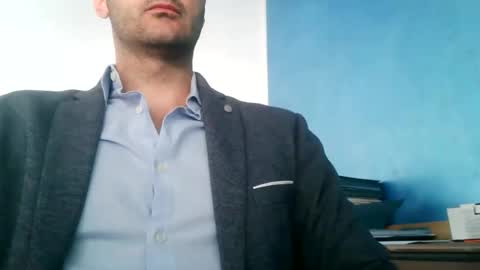 giuseppevai1 online show from May 4, 8:05 am