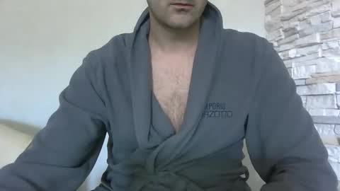 giuseppevai1 online show from May 1, 2:19 pm