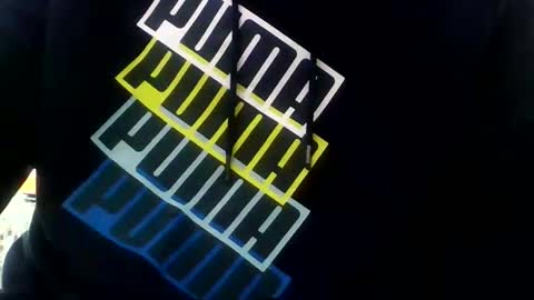 Snapshot of giusy77 chatting on October 28, 9:23 am giusy77 online show from October 28, 9:23 am