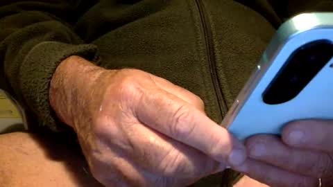 Snapshot of giutomma930394 chatting on October 26, 5:37 pm giutomma930394 online show from October 26, 5:37 pm