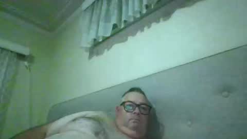 bi Gixxer online show from May 10, 5:42 am