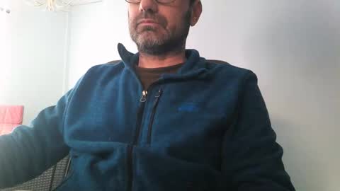 gjustaguym online show from April 15, 10:15 am