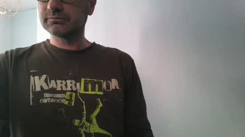 gjustaguym online show from April 19, 7:08 am