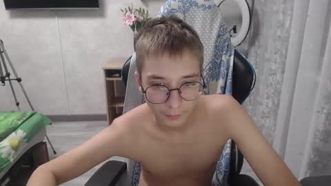 Eugene and Damian online show from March 1, 11:48 pm