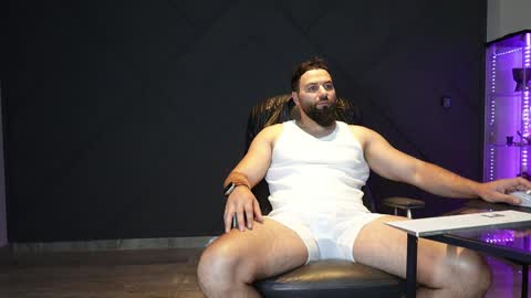 Matthew .. for short call me Matt online show from April 21, 6:58 pm