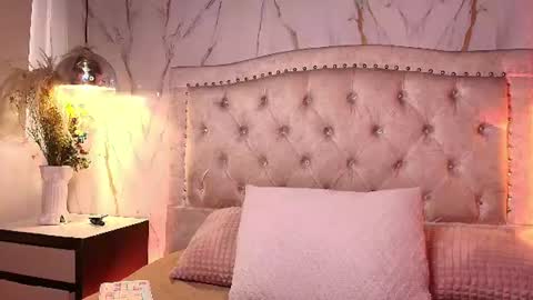 glexiis_ online show from June 17, 1:35 pm