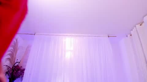 glexiis_ online show from July 2, 11:49 am