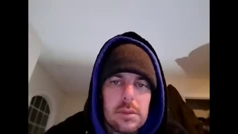 Mr Glitter online show from January 10, 5:34 am