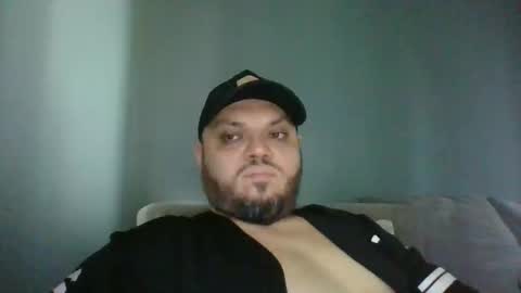 Snapshot of glusgan chatting on September 12, 11:32 am Your boy online show from September 12, 11:32 am