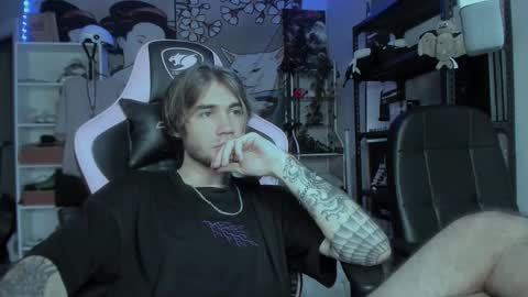 Snapshot of go_v_cs chatting on October 23, 7:45 am NPC online show from October 23, 7:45 am