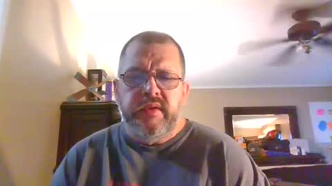 Snapshot of gobey33 chatting on September 19, 1:22 pm IDKIDCIDGAF online show from September 19, 1:22 pm