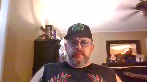 Snapshot of gobey33 chatting on September 15, 1:30 am IDKIDCIDGAF online show from September 15, 1:30 am