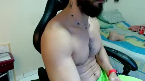 god hunkules online show from June 17, 7:37 pm