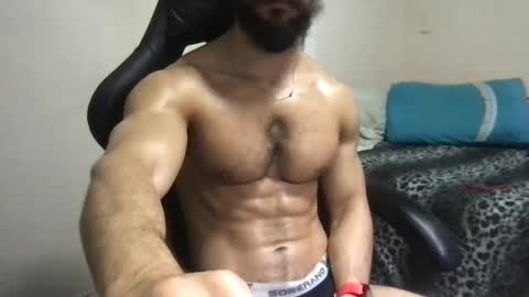 Snapshot of god_hunkules chatting on February 20, 4:14 pm god hunkules online show from February 20, 4:14 pm