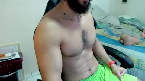 god hunkules online show from June 23, 6:33 pm