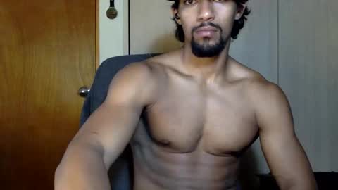 god_of_olumpus online show from April 22, 9:52 pm