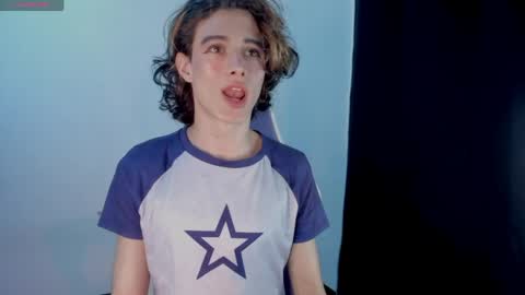 goddest_perseus_ online show from April 29, 7:53 pm
