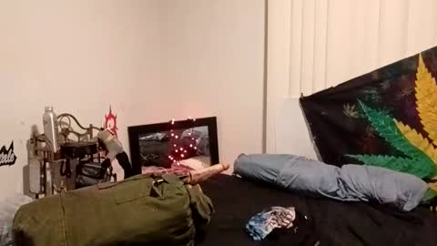 KCKK HOTTEST IN THE BAY online show from March 18, 3:42 am