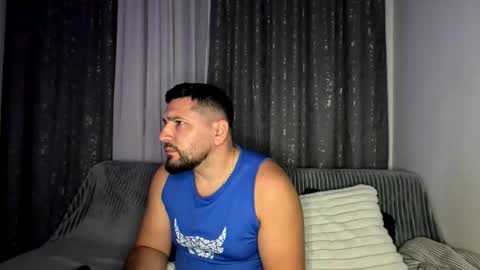 Snapshot of gold_alpha_boy chatting on October 16, 6:27 pm gold_alpha_boy online show from October 16, 6:27 pm