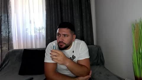 Snapshot of gold_alpha_boy chatting on September 16, 9:32 am gold_alpha_boy online show from September 16, 9:32 am