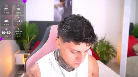 goldenatlasx online show from February 18, 6:38 pm