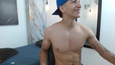   online show from April 12, 7:26 pm