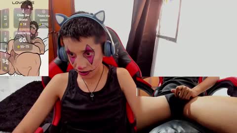Snapshot of gomitaboy_1 chatting on October 4, 8:57 pm angel black online show from October 4, 8:57 pm