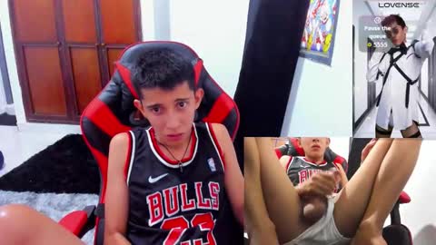 Snapshot of gomitaboy_1 chatting on September 27, 10:18 pm angel black online show from September 27, 10:18 pm