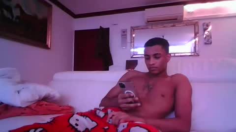 GOMMEZ online show from December 2, 11:10 pm