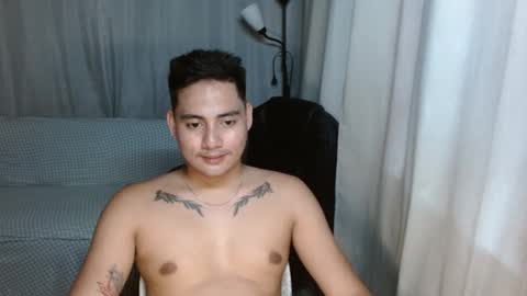 Snapshot of goodcaresweetboy chatting on December 3, 4:57 am FORD online show from December 3, 4:57 am