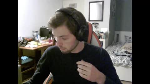 Good Listener online show from January 1, 8:47 pm
