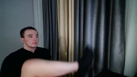 Pum online show from April 3, 11:45 pm