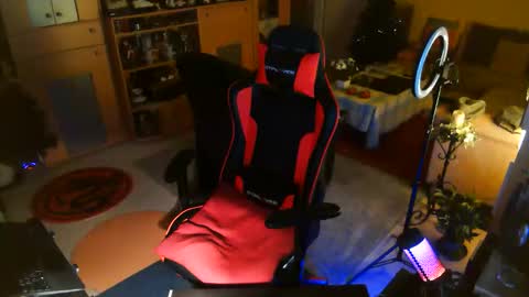google5001 online show from May 5, 3:08 am