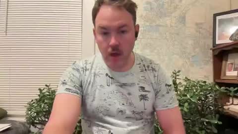 Daddy online show from February 27, 9:32 am