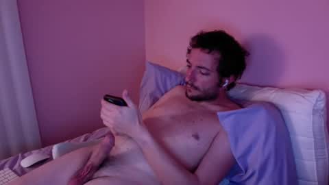 Snapshot of gooner4life88 chatting on October 7, 3:54 am gooner4life88 online show from October 7, 3:54 am