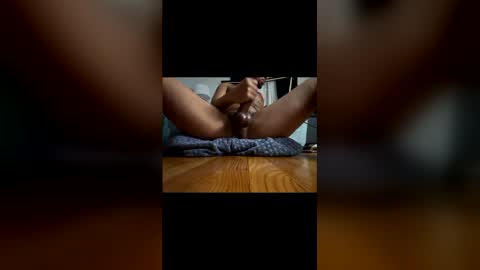 goonerdong839276 online show from April 17, 3:09 am