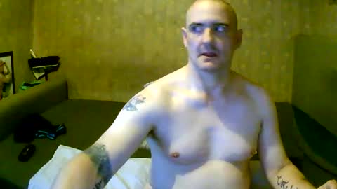 Snapshot of goosey77 chatting on September 14, 10:23 pm Goosey77 online show from September 14, 10:23 pm