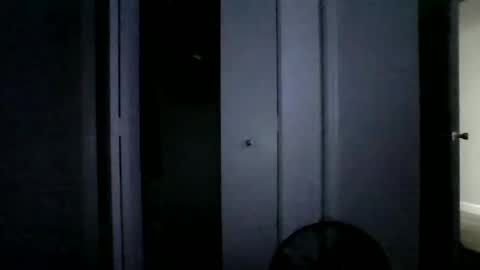 gootch42 online show from October 11, 5:44 am