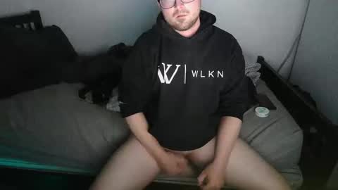 Feelixxx online show from May 17, 12:19 am