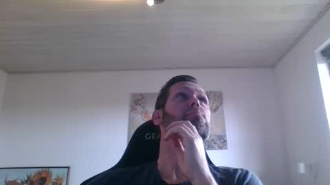 gottalop online show from April 1, 11:01 am